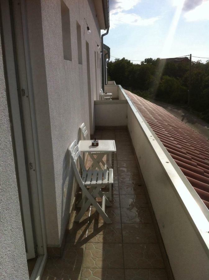 Studio Apartments Mt Šmrika Buitenkant foto